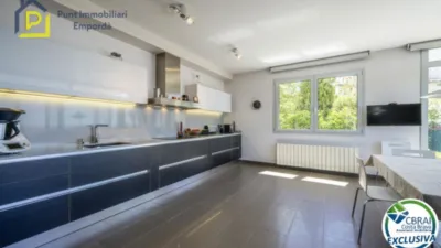 Chalet on Carrer d'Alemania photo 23