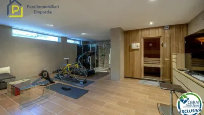 Chalet on Carrer d'Alemania photo 34
