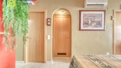Apartment on Carrer de Joanot Martorell photo 18