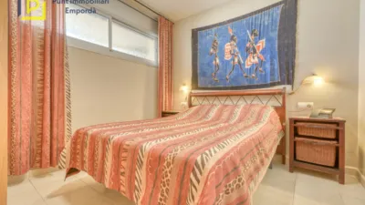 Apartment on Carrer de Joanot Martorell photo 16