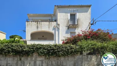 Apartment on Carrer de la Pedrera photo 3
