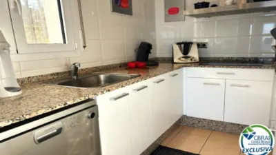 Apartment on Carrer de l'Abat Oliva photo 13