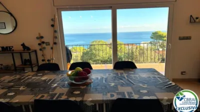 Apartment on Carrer de l'Abat Oliva photo 5