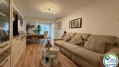 Apartment on Carrer de Madrid photo 4