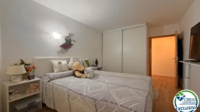 Apartment on Carrer de Madrid photo 13