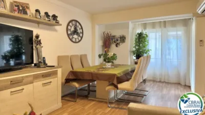Apartment on Carrer de Madrid photo 5