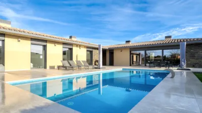 House on Avinguda Mas Frigol photo 34