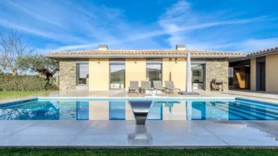 House on Avinguda Mas Frigol photo 2