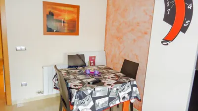 Flat on Carrer de Torres i Bages photo 3