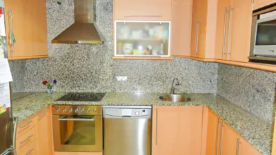 Flat on Carrer de Torres i Bages photo 4