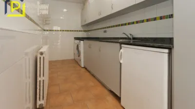 Single-family home on Carrer de la Gran Via de Pau Casals photo 25