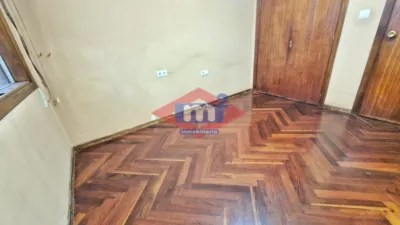 Piso en venta en Avenida das Camelias, cerca de Calle de Chile, Camelias-Pi y Margall (Distrito Casco Urbano. Vigo) de 355.000 €