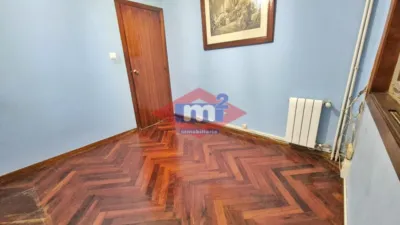 Piso en venta en Avenida das Camelias, cerca de Calle de Chile, Camelias-Pi y Margall (Distrito Casco Urbano. Vigo) de 355.000 €