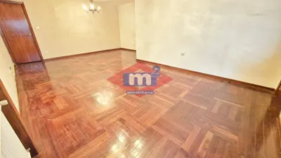 Piso en venta en Avenida das Camelias, cerca de Calle de Chile, Camelias-Pi y Margall (Distrito Casco Urbano. Vigo) de 355.000 €