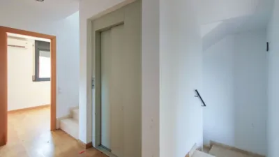 House in Corbera de Llobregat photo 12