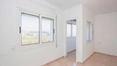 Apartment on Carrer de la Verge de Montserrat photo 3