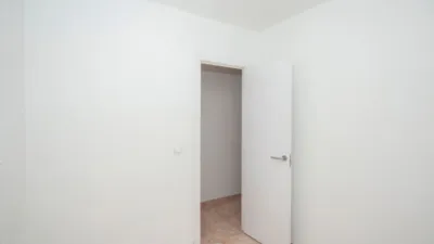 Apartment on Carrer de la Verge de Montserrat photo 8