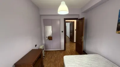 Piso en venta en Calle de Bermúdez de Castro, cerca de Calle del Puerto San Isidro, Pumarín-Teatinos (Oviedo) de 174.900 €