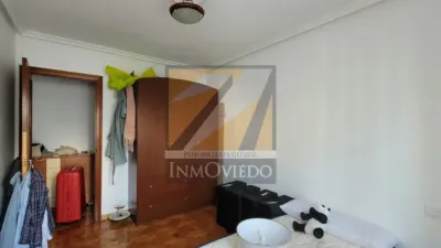 Piso en alquiler en Calle de Félix Aramburu, Centro (Oviedo) de 1.200 €<span>/mes</span>