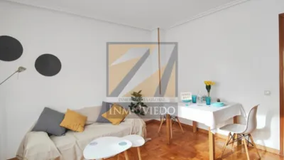 Piso en alquiler en Calle de Félix Aramburu, Centro (Oviedo) de 1.200 €<span>/mes</span>