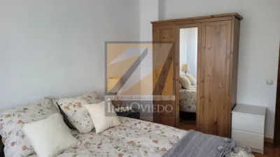 Piso en alquiler en Calle de Félix Aramburu, Centro (Oviedo) de 1.200 €<span>/mes</span>