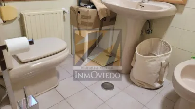 Piso en alquiler en Calle de Félix Aramburu, Centro (Oviedo) de 1.200 €<span>/mes</span>