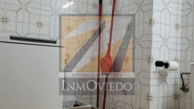 Piso en alquiler en Calle de Félix Aramburu, Centro (Oviedo) de 1.200 €<span>/mes</span>