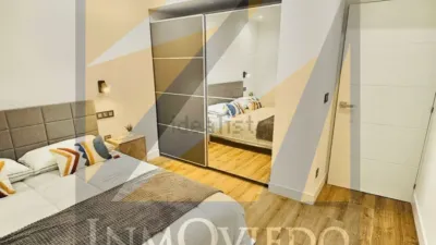Piso en alquiler en Plaza del General Primo de Rivera, Centro (Oviedo) de 1.500 €<span>/mes</span>