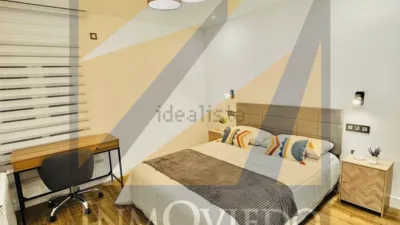Piso en alquiler en Plaza del General Primo de Rivera, Centro (Oviedo) de 1.500 €<span>/mes</span>