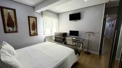Apartment on Calle del Palacio Valdés, 4 photo 23