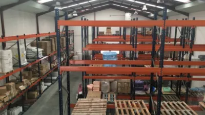 Nave industrial en venta en Polig. Proni, Granda-Tiñana-Hevia (Siero) de 380.000 €