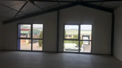 Nave industrial en alquiler en Calle Poligono de Asipo Calleb Parcela, Arroyo (Llanera) de 2.200 €<span>/mes</span>