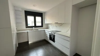 Casa adosada en venta en Avinguda de Vallfogona, Cervera de 288.000 €