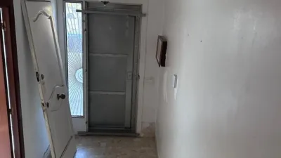 Casa adosada en venta en Carrer del Professor Josep Finestres, Cervera de 185.000 €