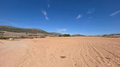 Terreno en venta en Paraje del Puerto - Más