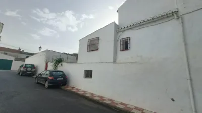 Single-family home on Calle Real, 16 photo 5