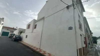 Single-family home on Calle Real, 16 photo 4