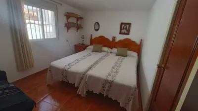 Single-family home on Calle Real, 16 photo 41