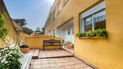 Apartment at Passeig del Safir, 35 photo 6