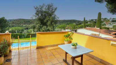 Apartment at Passeig del Safir, 35 photo 2