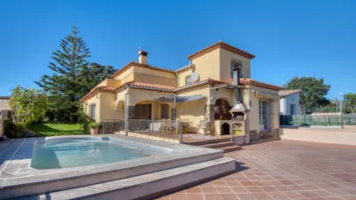 House on Carrer d'Eroles photo 2
