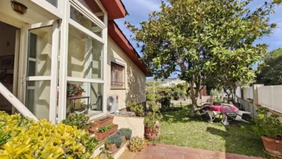 Chalet on Carrer de l'Alguer photo 2