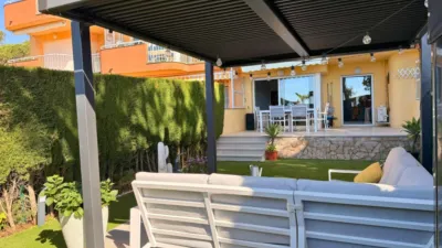 Apartment on Carrer del Puig del Molí photo 12