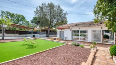 House on Carrer del Pla de la Pinassa photo 5