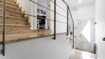 Casa unifamiliar en Carrer de Viladomat photo 6