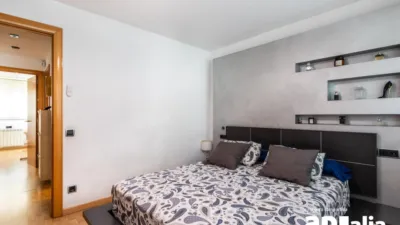 Flat on Martí L’Humà Street photo 38