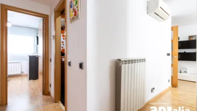 Flat on Martí L’Humà Street photo 26