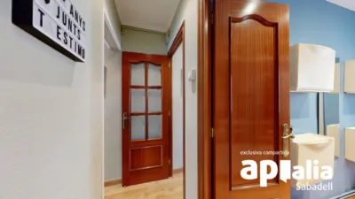 Flat on Carrer de Magí Colet photo 29