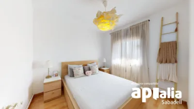 Flat on Carrer de Magí Colet photo 26