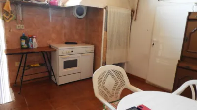 House in Albatana photo 3